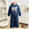 Nuevo Conjunto de Lazo Bordado para Niños Primavera Otoño Sudadera Pantalones Deportivos Estilo Salado Niñas Ropa Deportiva Linda Conjunto de Dos Piezas Ropa Infantil