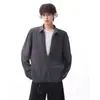 26 Camisa de manga larga de dos piezas falsas, estilo nuevo, casual 'old money', otoño, suelta, texturizada, versátil, con solapa, para hombre, moderna
