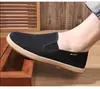 Sapatos Masculinos de Camada Única para Primavera e Outono Sapatos Casuais Respiráveis Confortáveis Sapatos de Pano Old Beijing Resistentes ao Desgaste Solado Grosso Slip-on Sapatos de Trabalho para Dirigir