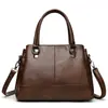 Bolsa feminina de venda quente transfronteiriça 2026 nova moda bolsa de mão grande capacidade couro macio bolsa de ombro para mães bolsa transversal atacado