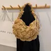 Bolso de Nube Plegado de Terciopelo Transfronterizo para Mujer, Bolso Peludo Nuevo, Estilo Coreano Casual Bolso Burbuja, Bolso de Hombro Cruzado, Bolso Dumpling