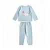 Conjunto de capa base DeRong para otoño e invierno para niños, cómodo y versátil, camiseta de manga larga sin costuras y pantalones largos, ropa de estar para niñas, top y pantalones de otoño