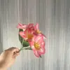 Flor Artificial Ramo de 5 Cabezas de Tulipanes Impresión 3D Tela Mate Decoración de Pared de Flores para Hogar Boda Juego de Flores Artificiales Venta al por Mayor