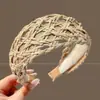 Faixa de cabelo de rede estilo coreano com copa alta para mulheres, elegante e moderna, adequada para usar na rua ou para lavar o rosto, com presilha de dentes