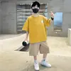 Conjunto de Verão para Meninos 2025 Novo Médio e Grande Infantil Esportivo e de Lazer Camiseta Estampada de Manga Curta Conjunto de Duas Peças Bonito 6