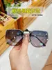Las gafas de sol polarizadas con clip se pueden usar sobre las gafas graduadas, son adecuadas para que los hombres las usen de día y de noche, específicamente para conducir, pescar y visión nocturna.