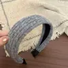 Diadema de punto trenzado retro para otoño e invierno, diadema ancha de ala ancha y copa alta, color liso, accesorio para el cabello adelgazante para mujer