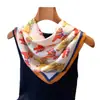 Pañuelo Cuadrado Estampado de Imitación Seda, Infantil y Energético, Pañuelo de Cuello Versátil y de Alta Gama, Pañuelo Cuadrado Pequeño, Pañuelo para la Cabeza, Pañuelo de Seda, Bufanda para Mujer