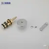 Válvula de Descarga de Pie Oculta para Inodoro Válvula de Descarga de Pie para Inodoro Accesorios del Núcleo de la Válvula de Presión Manual Anillo de Sellado de Resorte