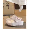 Zapatillas de media punta Birkenstock con plataforma oculta y puntera para mujer, calzado de exterior, nuevo otoño 2026, estilo retro, slip-on, casual, zapatos blancos
