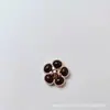 Pequeña Flor de Ciruelo Fragante Trébol de Cuatro Hojas Multidiamante Accesorios de Joyería Pasador DIY Pendientes Zapatos con Agujeros Zapatos de Manualidades Decoración de Zapatos y Calcetines