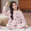 Pijama infantil, colección primavera y otoño, pijama fino de algodón de manga larga con estampado de nubes para niñas, nuevo estilo 2026, ropa de estar popular para niñas