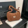 Bolso cruzado de un solo hombro de diseño moderno con estampado de leopardo estilo francés, popular en 2025, elegante bolso plisado de invierno para debajo del brazo para mujer