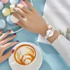 Novo Relógio Suíço Feminino, Luxo Acessível e Sensação de Alta Qualidade, Relógio de Quartzo com Calendário Simples e Moderno, Relógio Feminino de Cerâmica