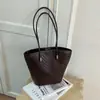 Bolsa Tote de Tecido Francês Feminina Verão 2026 Nova Grande Capacidade Ombro Único Manual para Trabalho Diário Cesta de Piquenique