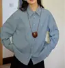 Shi Yi: Camisa de manga comprida bordada com letras retrô, camisa xadrez feminina de corte solto estilo francês