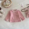 Dianxi 2026 Otoño/Invierno Nuevo Estilo Camiseta Base Gruesa Forrada de Felpa para Bebés y Niños Pequeños, Elegante Top Versátil con Cuello de Encaje
