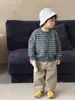 Jaqueta Suéter Listrada de Outono para Bebê Menino 2026 Novo Estilo Coreano Roupas Infantis Conjunto de Calças Casuais para Meninos