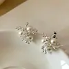 Série Cinza Argola de Prata Brilhante Pérola Geométrica Brincos de Luxo Acessível Brincos de Nicho de Alta Qualidade Coleção de Brincos da Moda Tendência