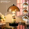 Lámpara de mesa creativa con forma de dinosaurio para habitaciones infantiles, con una luz suave que protege los ojos, una divertida pieza de decoración de escritorio
