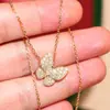 Éxito de Transmisión en Vivo de Moda: Vestido Mini Brillante con Collar Colgante de Mariposa, Elegante y Lujosa Cadena para Clavícula con Incrustaciones de Diamantes en Forma de Abanico para Mujeres