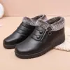 Novos Sapatos de Algodão Femininos de Inverno Botas Curtas Aconchegantes e Espessas para Idosos Solado Macio Sapatos de Mãe Botas de Algodão de Cano Curto para Idosos Sapatos