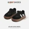 Zapatos de Skate para Niños Niños 2026 Nuevos Zapatos para Niñas Zapatos para Niños Suela Suave Zapatos Casuales Estilo Primavera y Otoño para Niños Pequeños Zapatos Blancos
