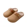 Pantuflas de algodón para mujer 2026 modelo nuevo para invierno, uso en casa, de suela gruesa, antideslizantes, impermeables, cómodas, cálidas, de felpa, adecuadas para usar en exteriores