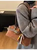 Bolso Transfronterizo de Ante para Mujer, Gran Capacidad, Nuevo 2026 Otoño e Invierno, Bolso de Hombro/Axila Mate Retro, Bolso de Viaje