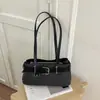 Bolsa Grande Capacidade Feminina Primavera Verão Retrô Versátil 2026 Nova Casual Ombro Único Bolsa de Axila Moda Bolsa para Trabalho e Deslocamento