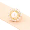 Anillo Geométrico Redondo de Zirconia Micro-pavimentada Elegante de Gama Alta Anillo de Perla de Agua Dulce Natural de Tamaño Ajustable para Mujer