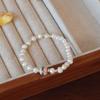 Pulseira de pérolas de água doce naturais estilo Livro Vermelho Pequeno Pulseira de alto senso para meninas Nova joia de mão de alto senso atacado
