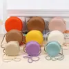 Bolsa de paja tejida para pastel redondo para niños bebé Bolsa bandolera de viaje para niña nueva estilo western pequeña linda combinable para verano