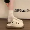 Sandálias Fechadas Vazadas de Uso Duplo para Mulheres, Novo Estilo 2026, Meias-Sapatilhas Romanas Perfuradas Artísticas com Solado Grosso Estilo Floresta para Uso Externo no Verão