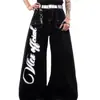 Jeans de Perna Larga com Estampa Graffiti de Letras Americanas Verão 2026 Costura Contrastante para Homens e Mulheres Casuais Largos Calças de Chão