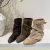 Botas cuadradas de tacón alto para mujer 2026, de pierna corta, a la moda, elegantes, nuevas para otoño, plisadas, apiladas, de media pantorrilla, estilo ecuestre