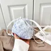 Bolso Europeo y Americano Transfronterizo de Lentejuelas de Colores para Mujer, Bolso Cruzado Tipo Cubo de Moda, Diseño de Alta Gama, Bolso de Hombro Suave Portátil