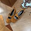 Sapatos Baixos Mary Jane com Tiras Cruzadas e Rebites Aumentadores de Altura 5cm para Mulheres 2025 Novo Laço Francês Nariz de Porco Bico Redondo