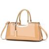 Bolsa de Mão de Couro Patenteado Moda Europeia e Americana 2025 Bolsa de Ombro Feminina Bolsa de Casamento Bolsa de Noiva Bolsa de Banquete Atacado de Guangzhou