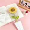 Flores de hilo tejidas a mano de girasol y clavel, un regalo para la temporada de regreso a clases y el Día del Maestro, ramo tejido