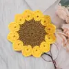 Modelo 2026 K1381 comercio transfronterizo nuevo posavasos de flor con patrón de girasol tejido a mano por Ruoxi