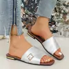 Comercio electrónico transfronterizo, talla grande, nuevas sandalias planas de verano para mujer 2026, pantuflas versátiles y elegantes
