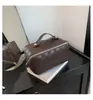 Bolsa de almacenamiento de cosméticos de viaje impermeable con patrón de cuadros de alta gama, neceser portátil de gran capacidad