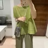 Top de manga corta holgado ajustado con pliegues ocultos en los laterales, estilo camisa de muñeca, camiseta para mujer