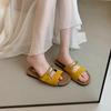 Hermosas Sandalias Planas para Verano para Mujer 2025 Nuevo Estilo con Falda Celebridad de Internet Zapatillas de Playa Marítima