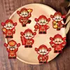 Etiquetas Pequeñas Colgantes Serie Dios de la Riqueza Día de Año Nuevo, Decoraciones para Casa Nueva, Faroles de Flores para Nochevieja, Accesorios Decorativos en Tonos Rojos Festivos