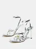 Venda direta da fábrica comércio exterior transfronteiriço sapatos de salto alto femininos com design de borboleta dourada, sandálias de salto agulha com bico quadrado em couro PU para mulheres, AliExpress