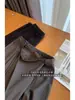 ¡Pantalones Asimétricos! Diseño de moda cortado al bies que oculta imperfecciones y te hace lucir más delgada, hecho de lana Tencel con cintura semi-elástica, Pantalones casuales de cinco puntos H061805