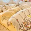 Conjunto de 4 piezas de terciopelo de leche fresca engrosado de invierno Grado A para maternidad y bebé, funda de edredón individual, sábana bajera, conjunto de 3 piezas para dormitorio de estudiante 4