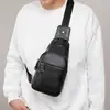 Bolso de pecho de cuero de alta gama, bolso nuevo, venta al por mayor, bolso de pecho casual de moda para hombre, bolso de mensajero de cuero de capa superior, productos nuevos transfronterizos